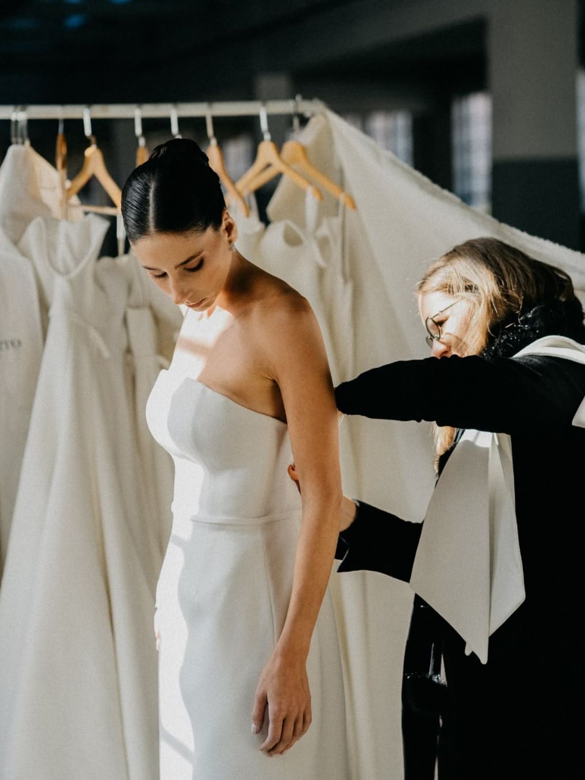 Fitting — DOLONG Bridal